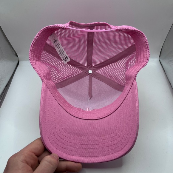 Alo Yoga Pink Mesh District Trucker Hat Embroidered Logo Adjustable Snapback - Picture 4 of 6